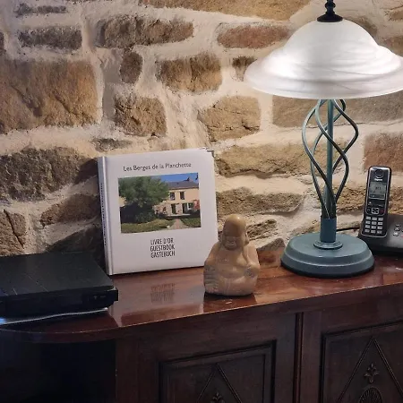 Bed & Breakfast Les Berges De La Planchette Yvignac-la-Tour